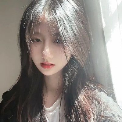 穿越橄榄树林